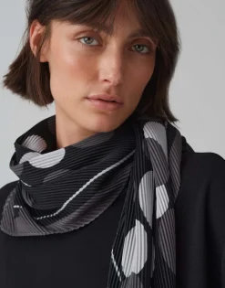 Doek Aedgy Scarf Zwart Online Bestellen*OPUS Shop